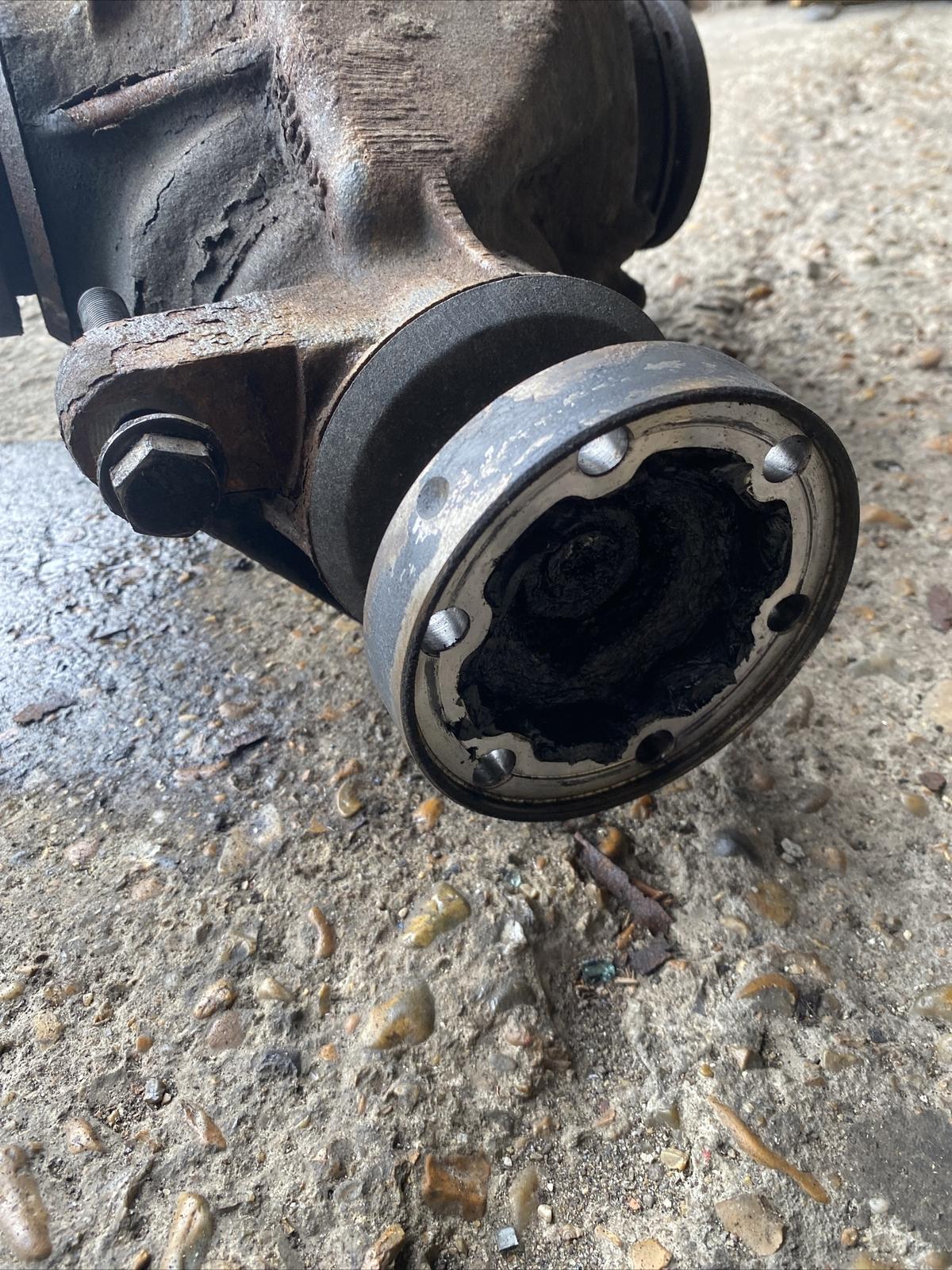 BMW E38 7 Series Rear Differential #1428579 Ratio 2.93