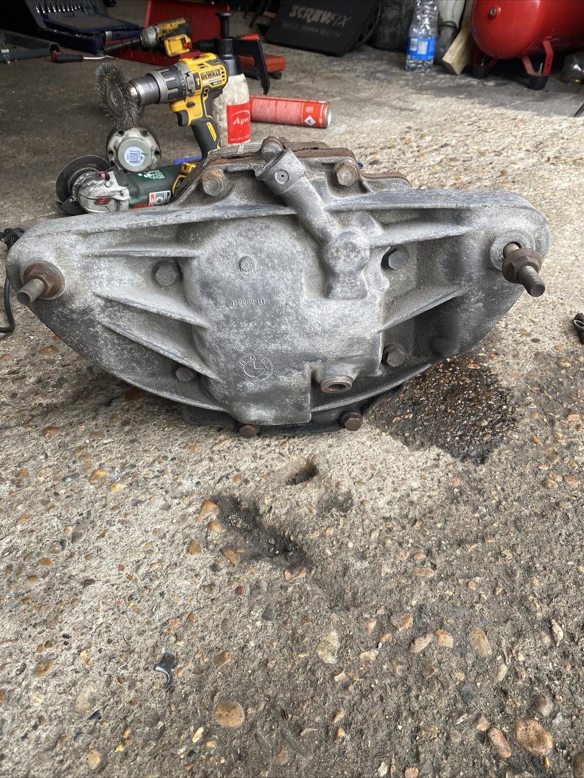 BMW E38 7 Series Rear Differential #1428579 Ratio 2.93