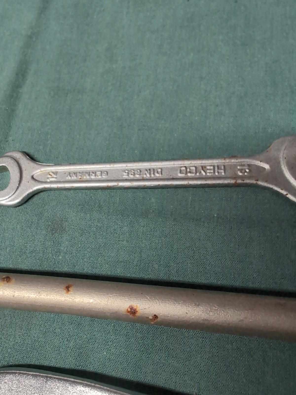BMW E46 3 SERIES HEYCO GRIP PLIERS, WHEEL WRENCH AND SPANNER 12-13MM