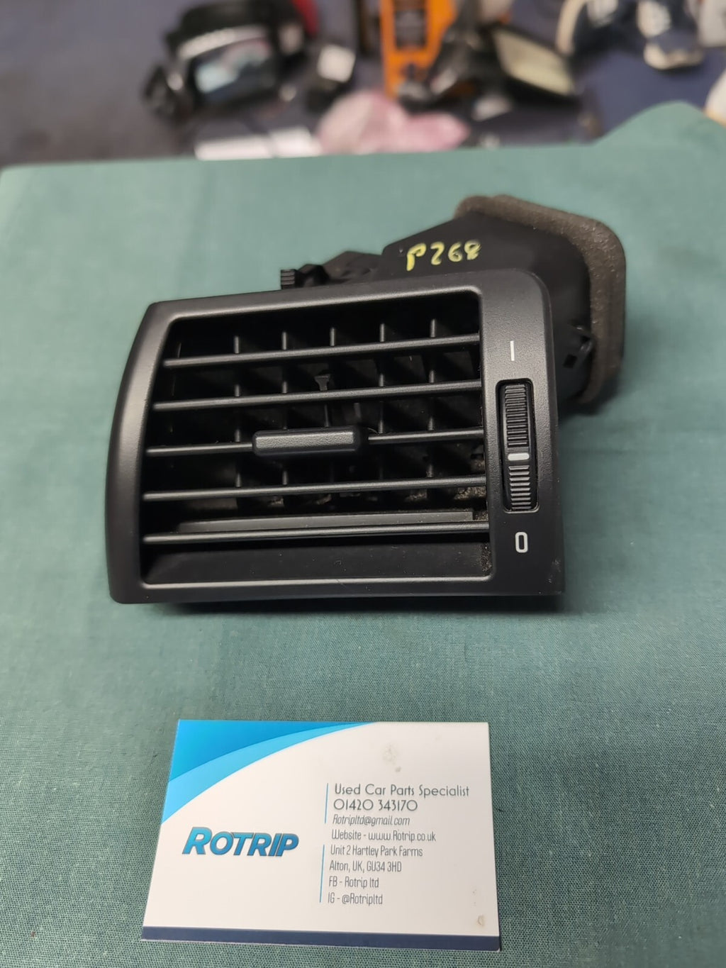 BMW E46 3 Series Front Left Dashboard Air Vent Passenger #8361897