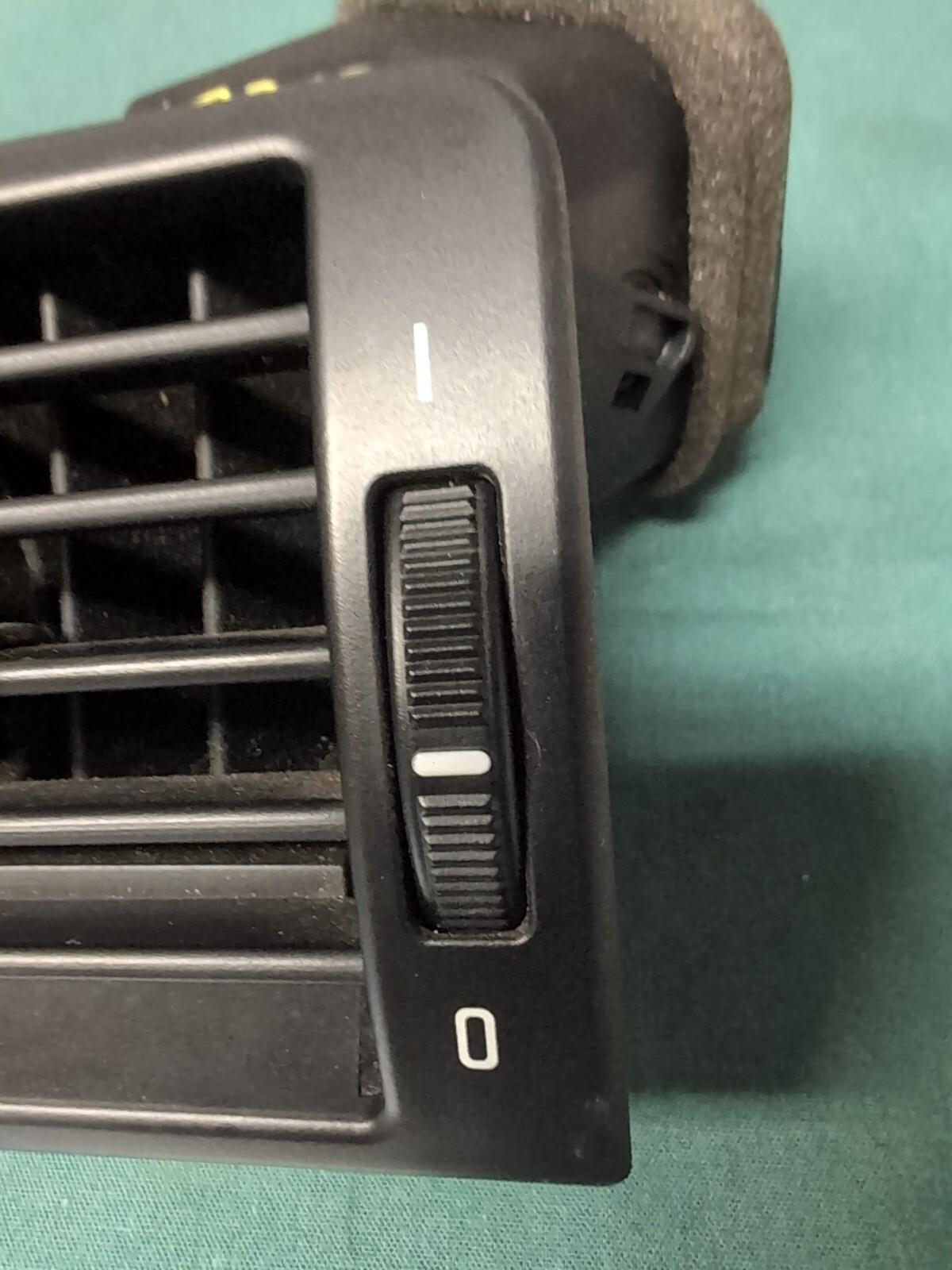 BMW E46 3 Series Front Left Dashboard Air Vent Passenger #8361897