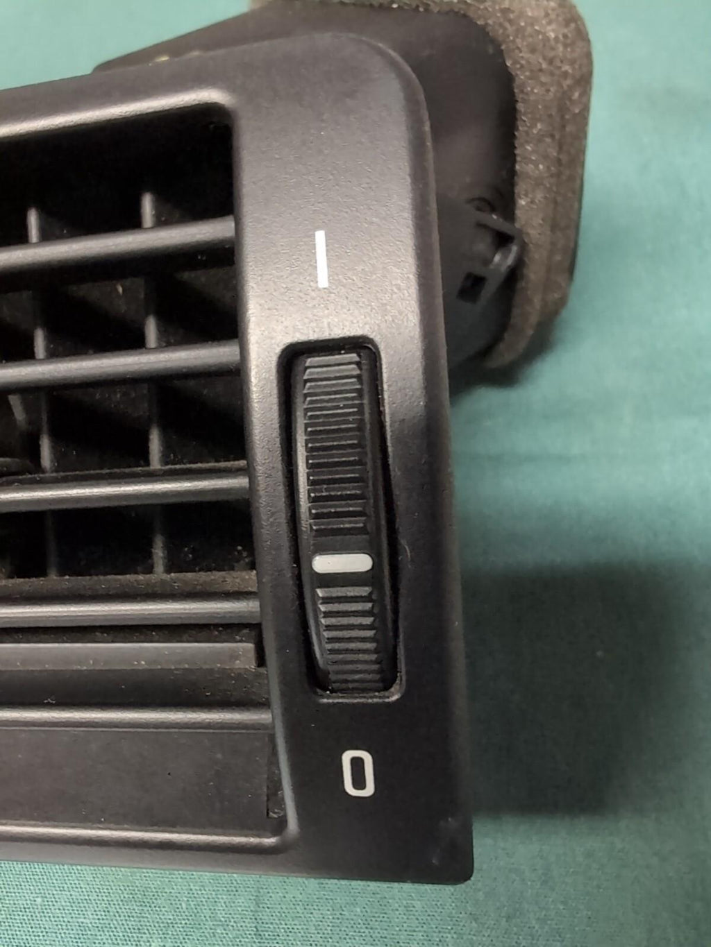 BMW E46 3 Series Front Left Dashboard Air Vent Passenger #8361897