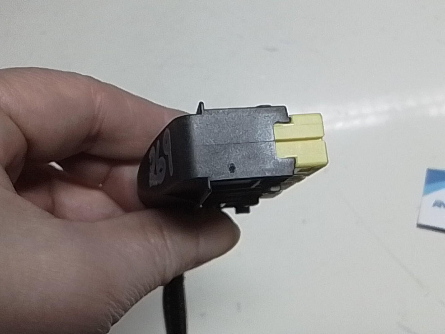 BMW E39 5 SERIES FRONT SEAT WIRING LOOM CONNECTOR PLUG 8369719.
