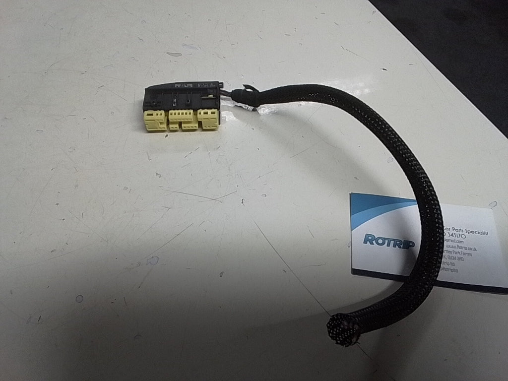 BMW E39 5 SERIES FRONT SEAT WIRING LOOM CONNECTOR PLUG 8369719