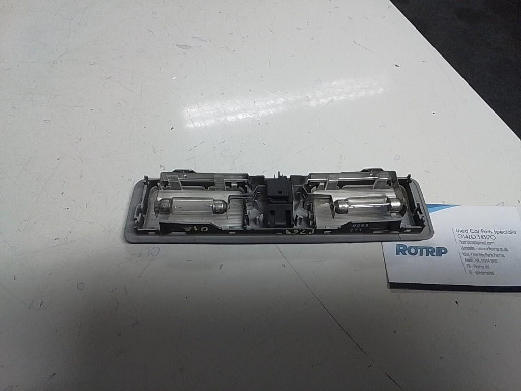 BMW E39 5 SERIES INTERIOR FRONT (O/S) READING LIGHT
