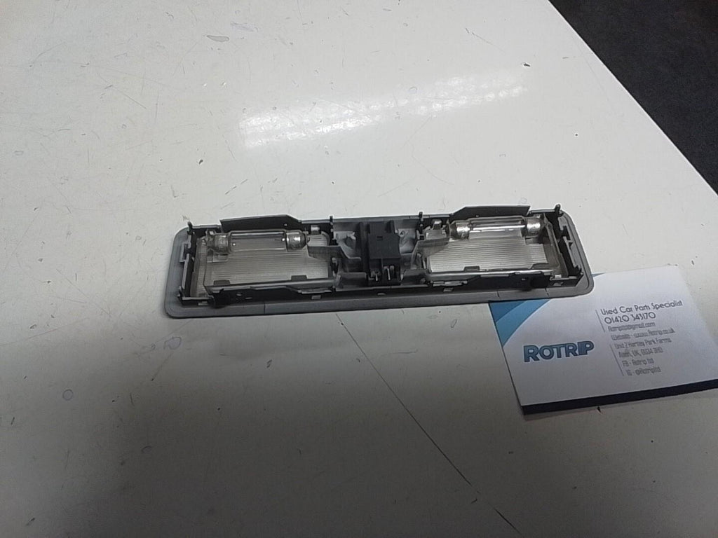 BMW E39 5 SERIES INTERIOR FRONT (O/S) READING LIGHT