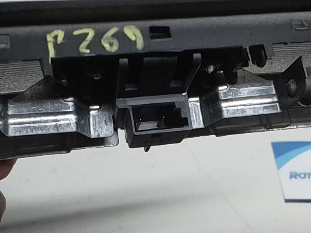 BMW E39 5 SERIES INTERIOR FRONT (O/S) READING LIGHT