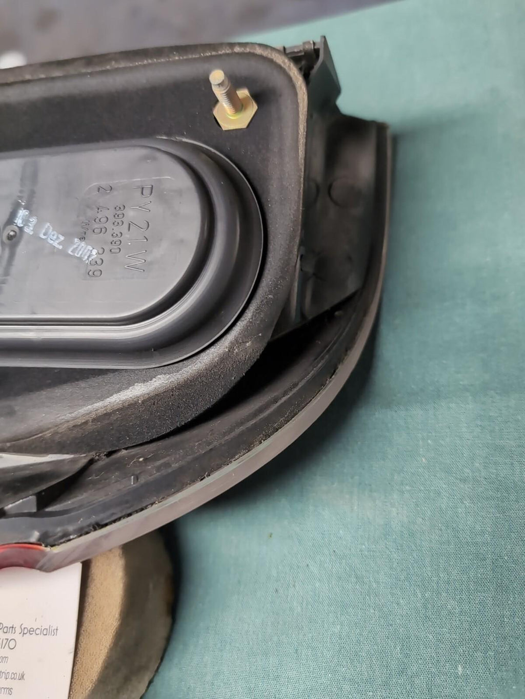 BMW E39 5 SERIES PASSENGER SIDE  (N/S) REAR OUTER LIGHT CLUSTER #6902531