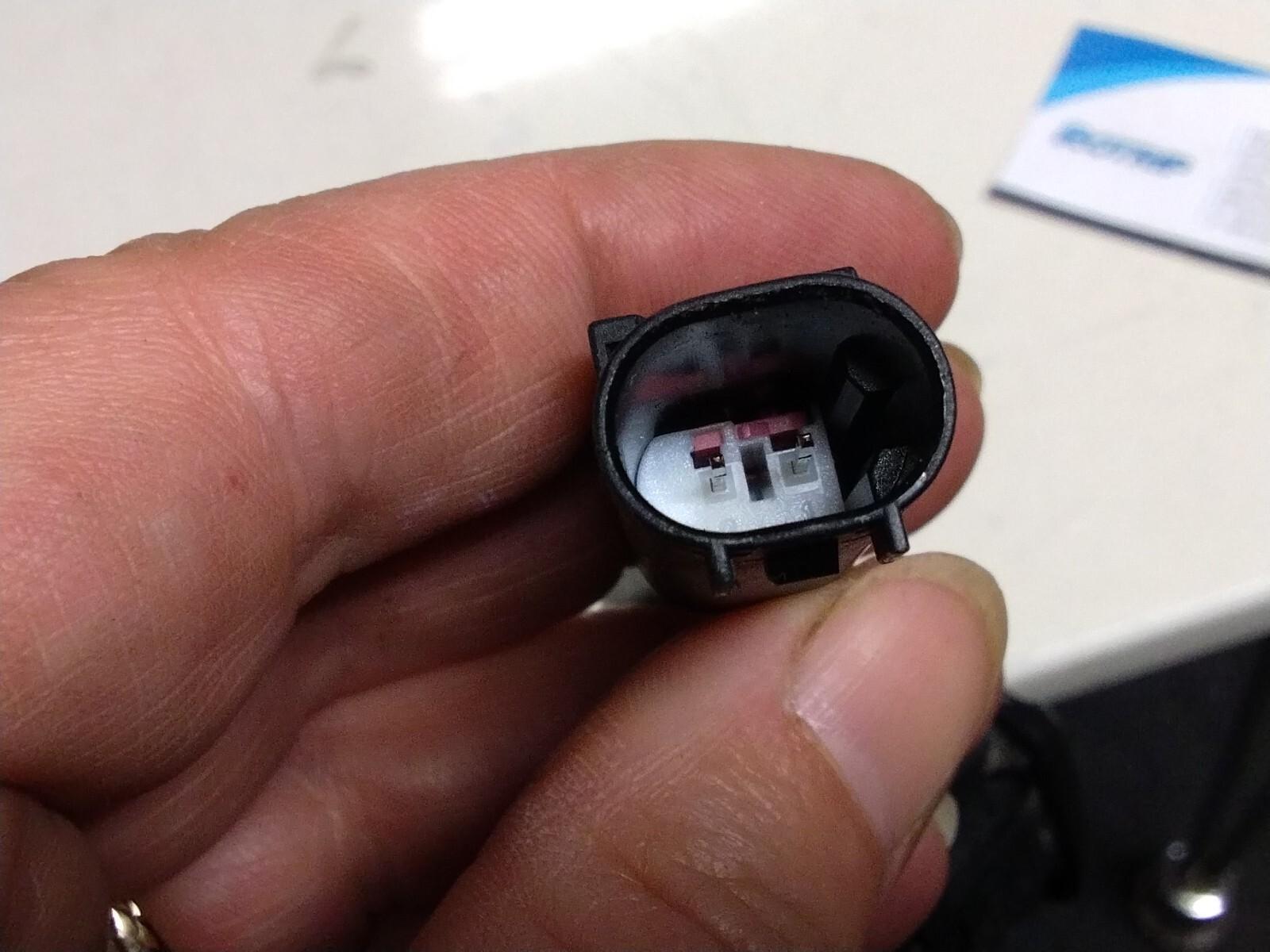 BMW E39 5 SERIES HEATED WINDSCREEN WASHER NOZZLE/JET #8361042
