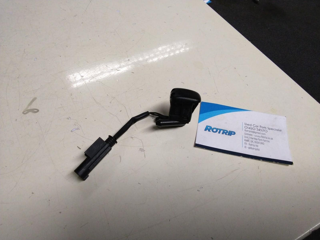 BMW E39 5 SERIES HEATED WINDSCREEN WASHER NOZZLE/JET #8361042