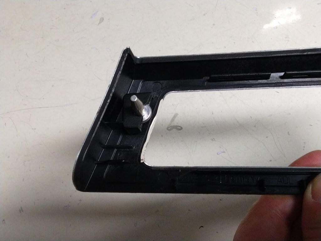 BMW E93 3 SERIES DRIVERS AIR VENT HEX ALUMINIUM TRIM 8049051