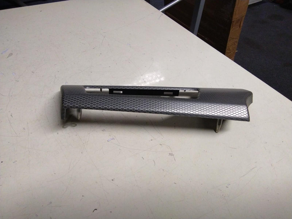 BMW E93 3 SERIES DRIVERS AIR VENT HEX ALUMINIUM TRIM 8049051
