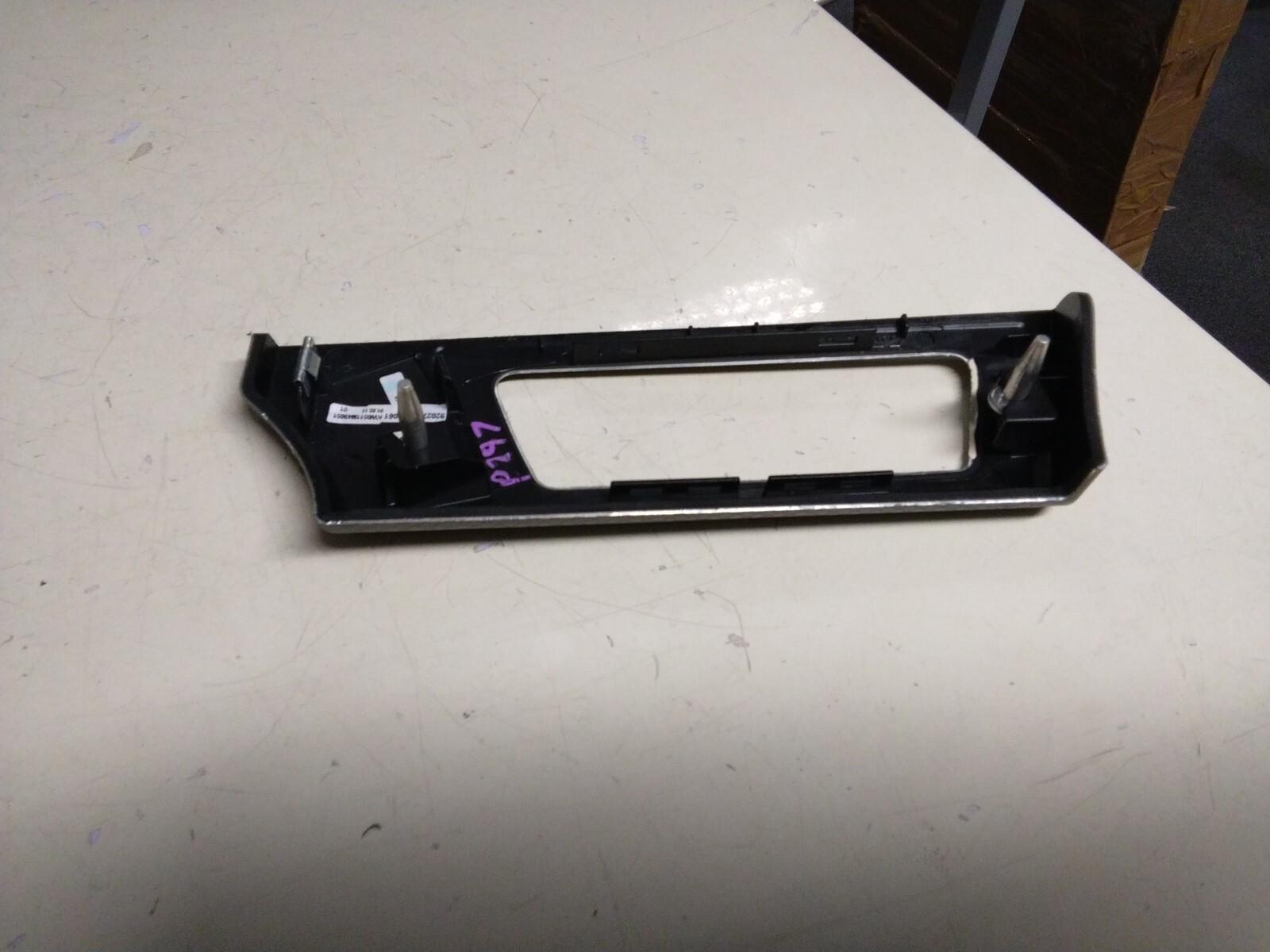 BMW E93 3 SERIES DRIVERS AIR VENT HEX ALUMINIUM TRIM 8049051