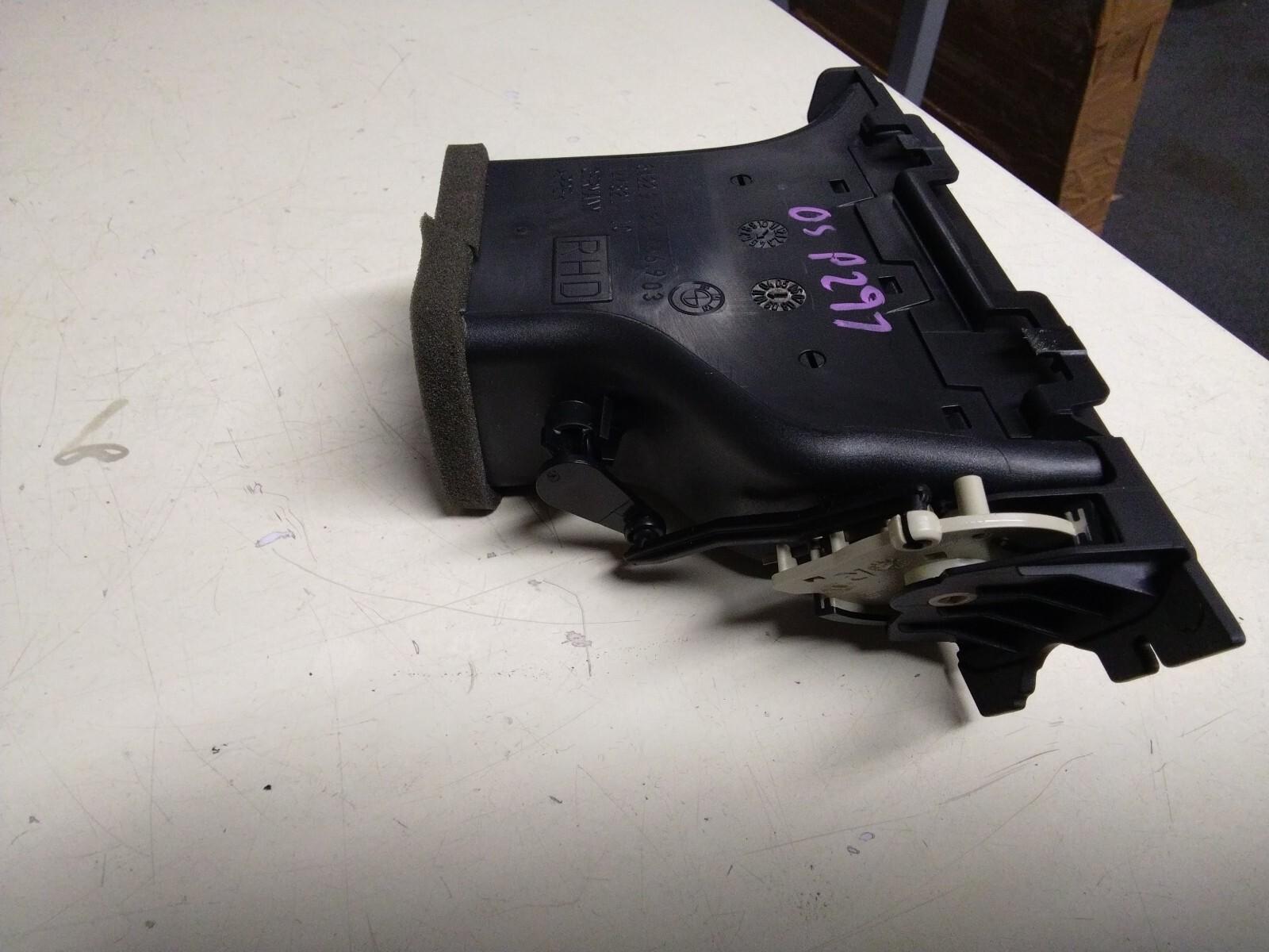 BMW E93 3 SERIES DRIVERS  (O/S) DASHBOARD AIR VENT #9130466