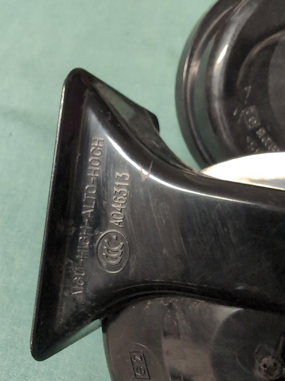 BMW E60 5 Series Klaxon Horns Pair TR99 Low And High Tone#6935988-987