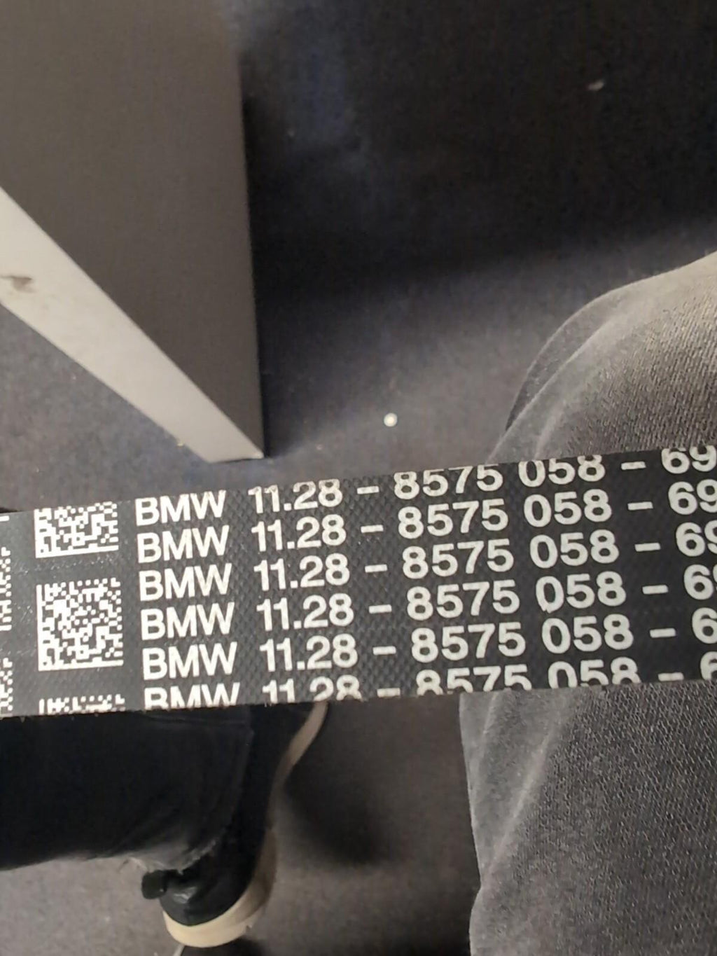 BMW 1 Coupe E82 Engine V-Ribbed Belt #8575058 #11288575058