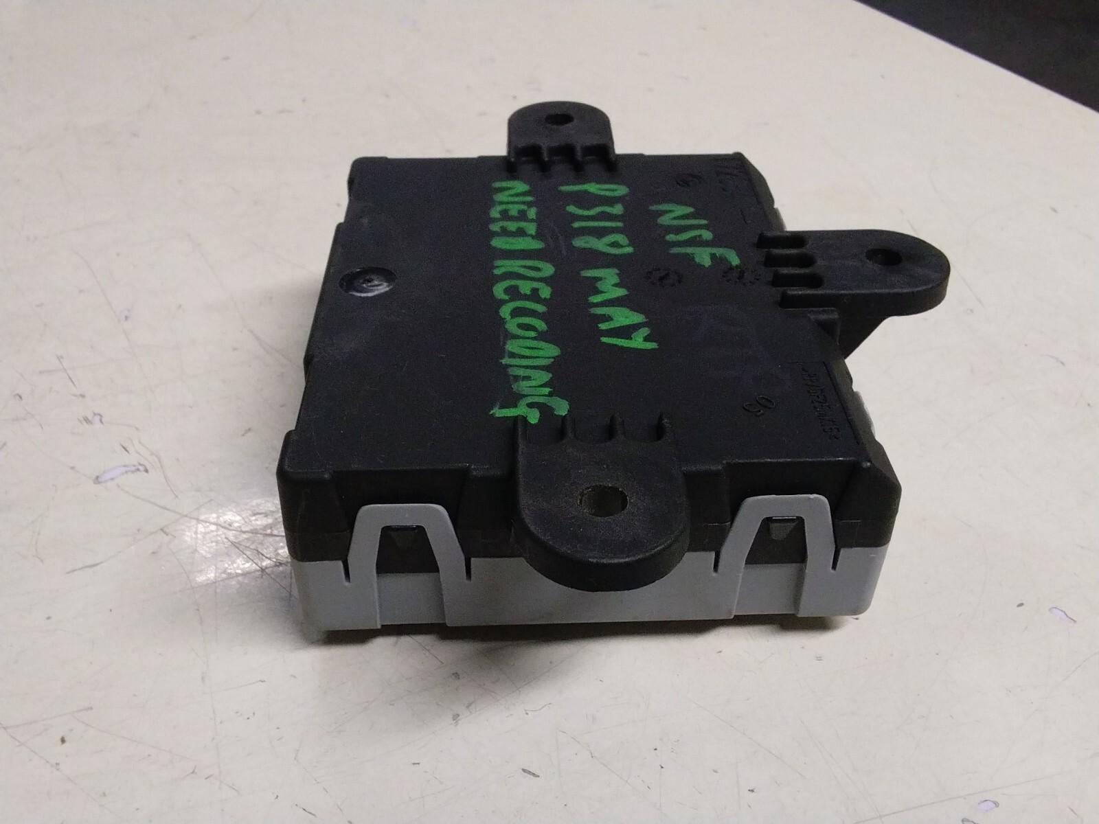 JAGUAR XF X250 PASSENGER (N/S) FRONT DOOR CONTROL MODULE 7G9T14B533KD