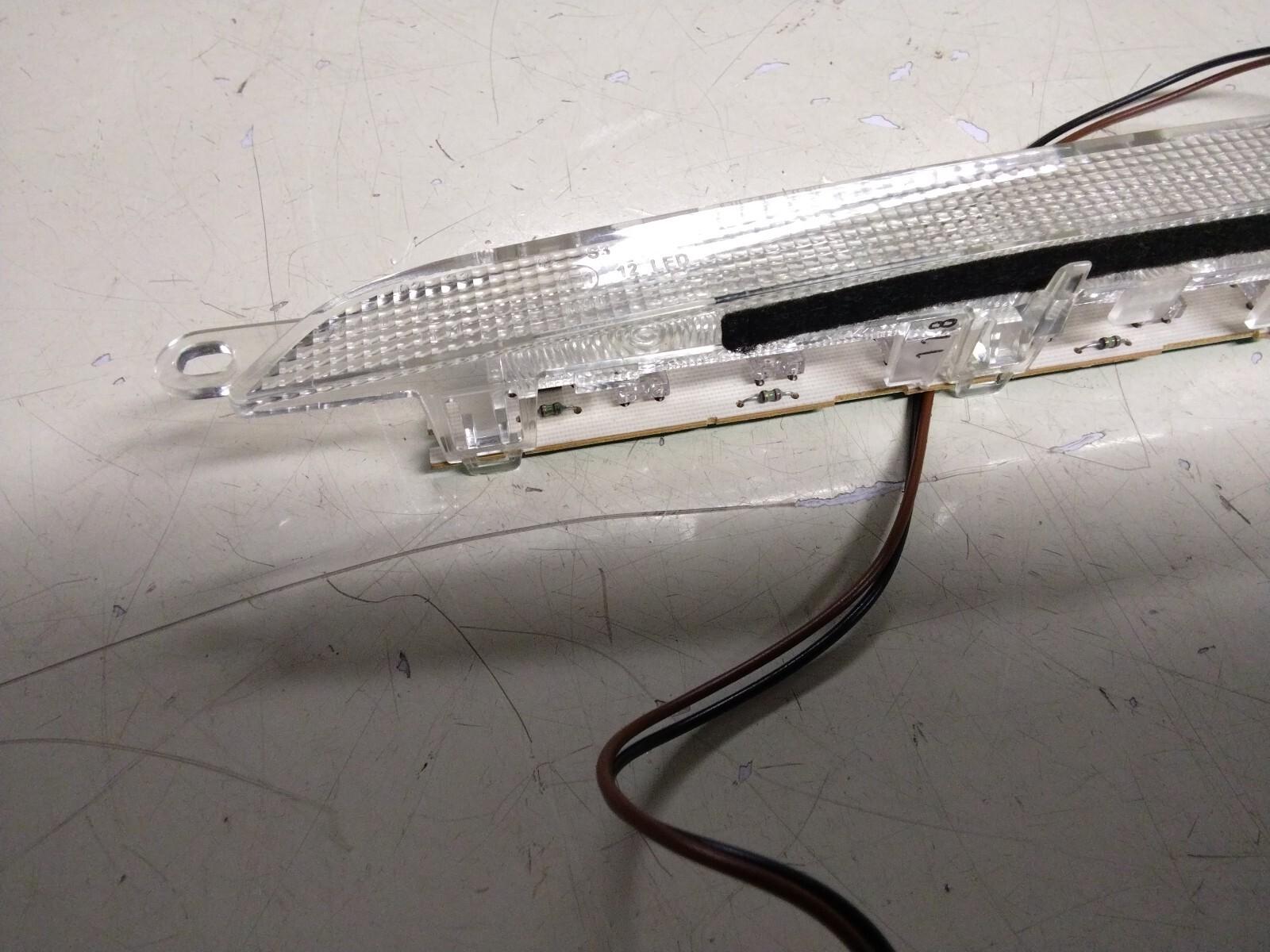 JAGUAR XF X250 HIGH LEVEL/THIRD BRAKE LIGHT CU1803A