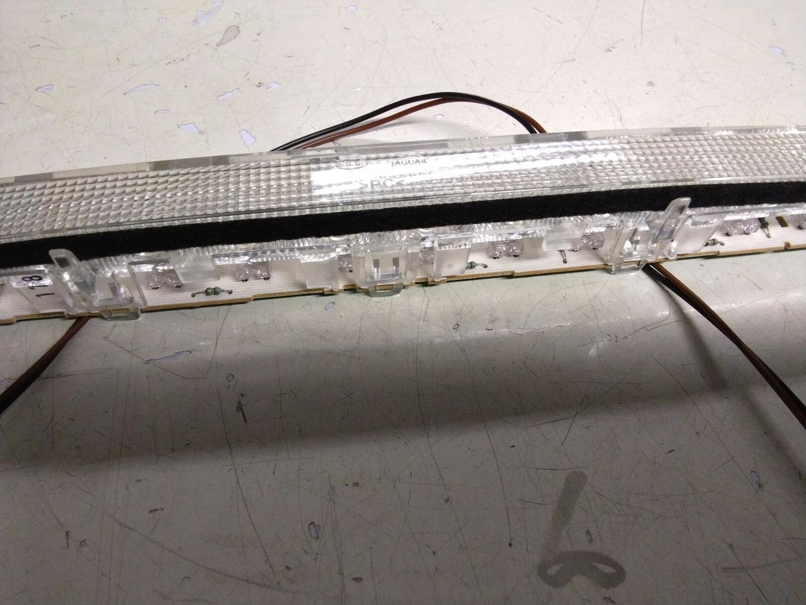 JAGUAR XF X250 HIGH LEVEL/THIRD BRAKE LIGHT CU1803A