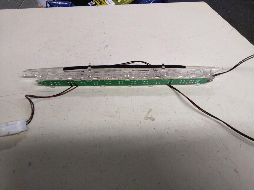 JAGUAR XF X250 HIGH LEVEL/THIRD BRAKE LIGHT CU1803A