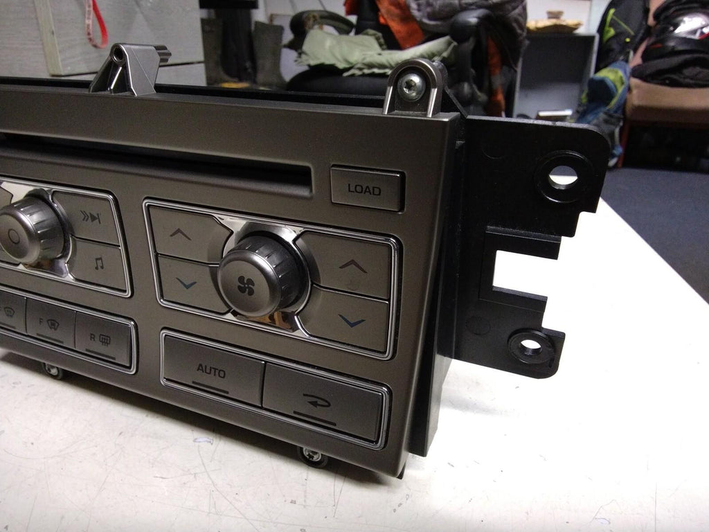JAGUAR XF X250 HEATER/CLIMATE CONTROL PANEL 8X2318C858AF