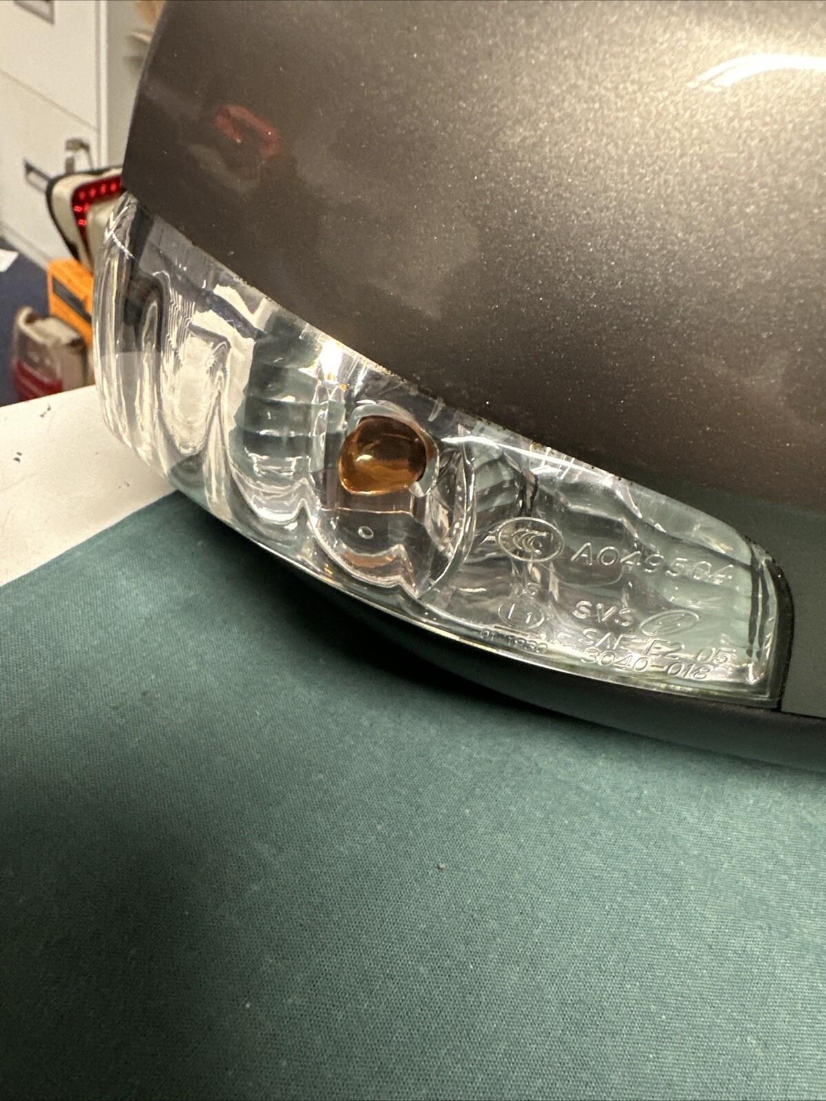 Jaguar XF X250 (2008) O/S Right Powerfold/Puddle Light Wing Mirror #3303-050