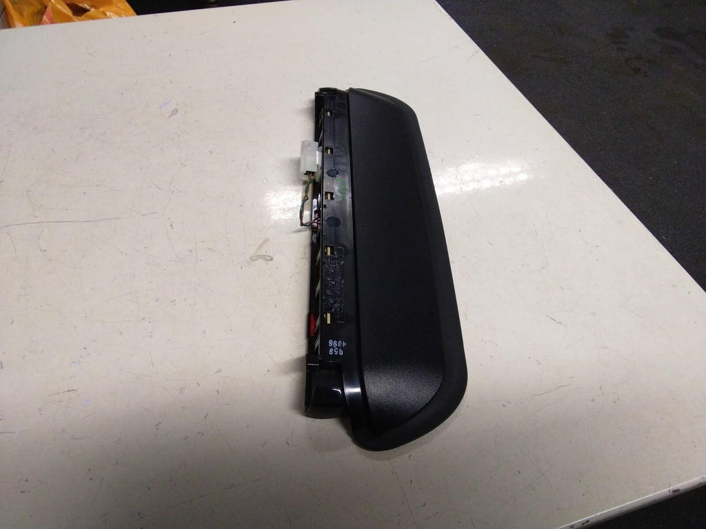 BMW E90 3 SERIES HIGH LEVEL/THIRD BRAKE LIGHT ASSEMBLY #168644
