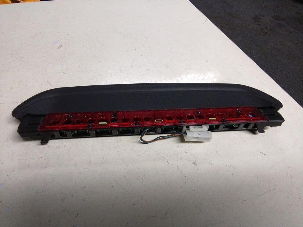 BMW E90 3 SERIES HIGH LEVEL/THIRD BRAKE LIGHT ASSEMBLY #168644