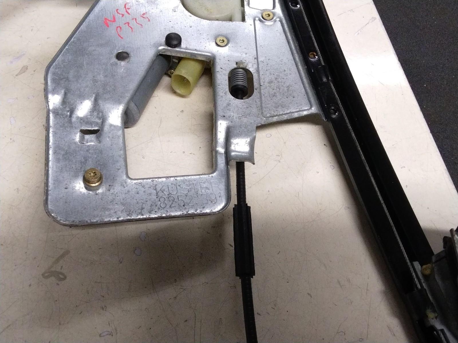BMW E39 5 SERIES PASSENGER (N/S) FRONT WINDOW REGULATOR AND MOTOR 8252391