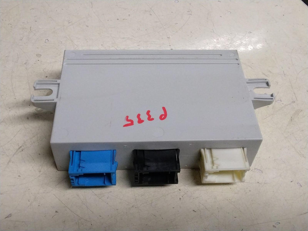 BMW E39 5 SERIES PARKING DISTANCE CONTROL MODULE 6921414