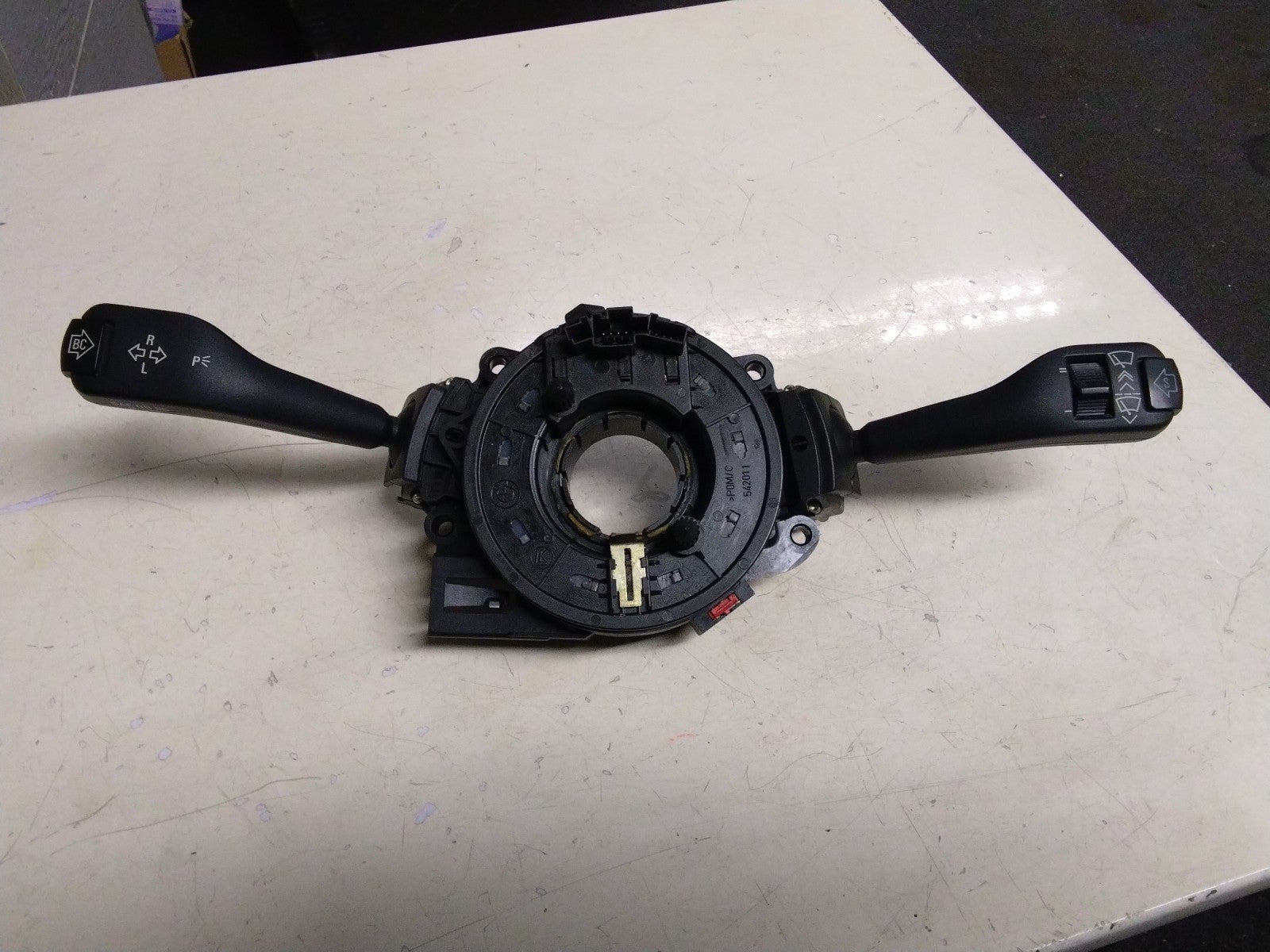 BMW E39 5 SERIES STEERING COLUMN SLIP RING WITH LIGHT/WIPER STALKS 8375398