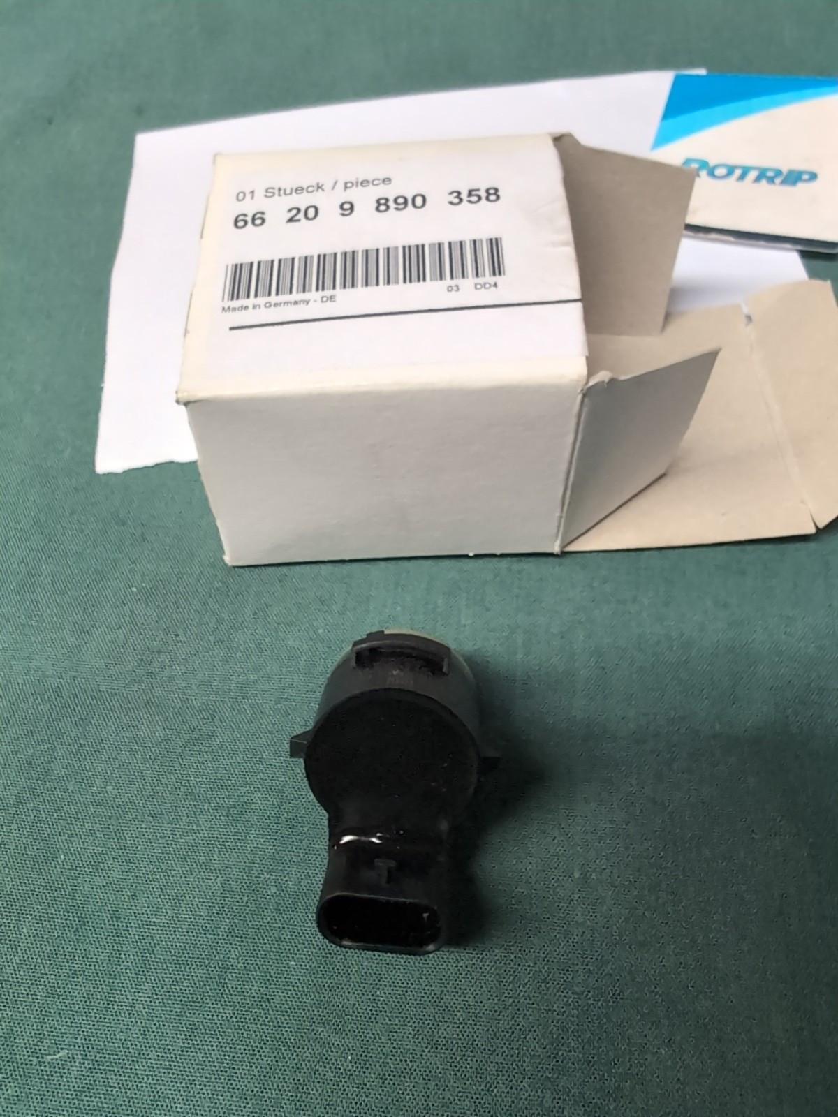 Mini Front PDC Sensor Inner F56 Mini BEV #9890358
