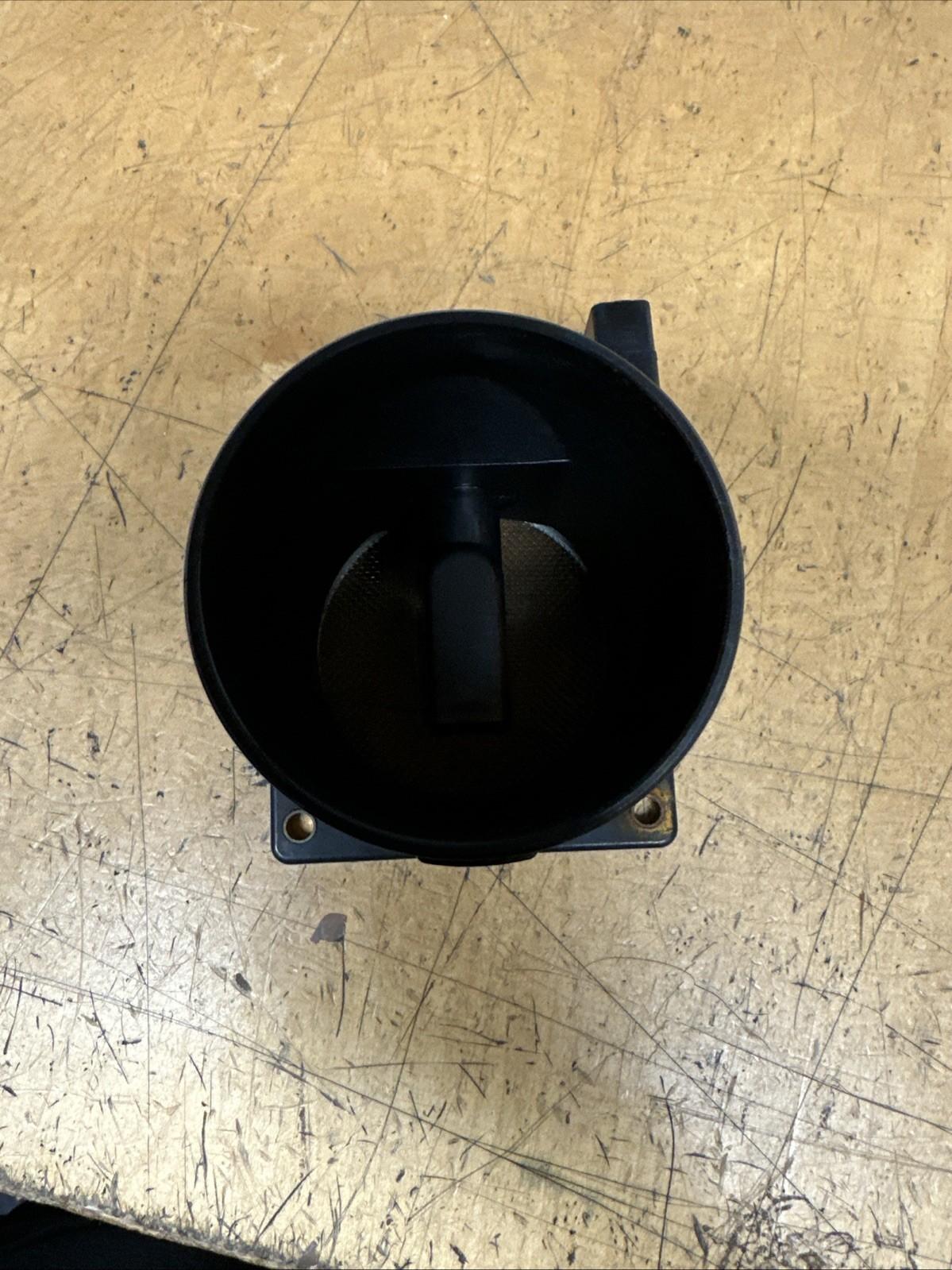 Audi A4 B6 2.4 V6 Petrol Mass Air Flow Sensor (MAF) #078133471E