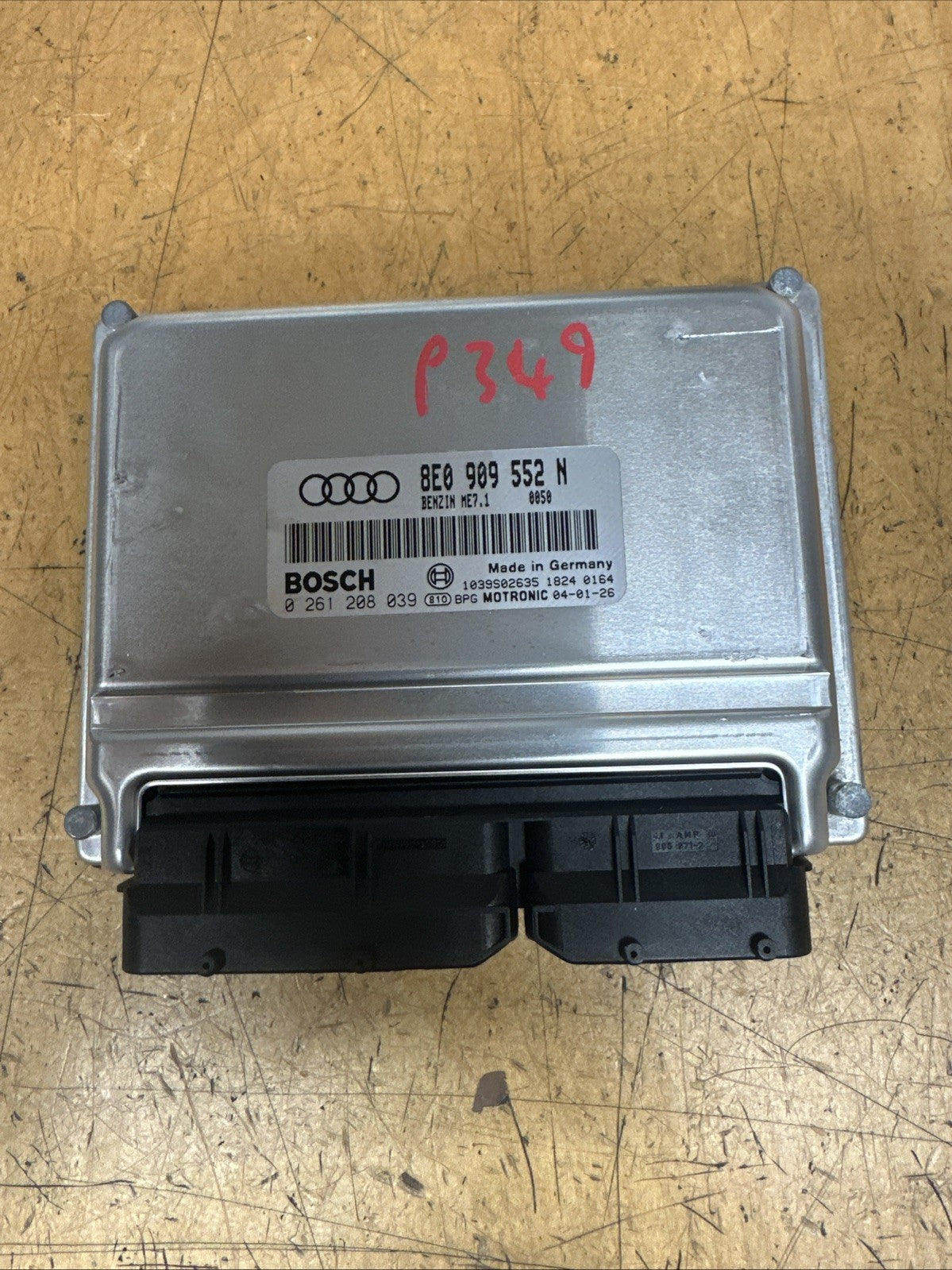 Audi A4 B6 (2.4) Petrol Engine Control Unit (ECU) #8E0909552N