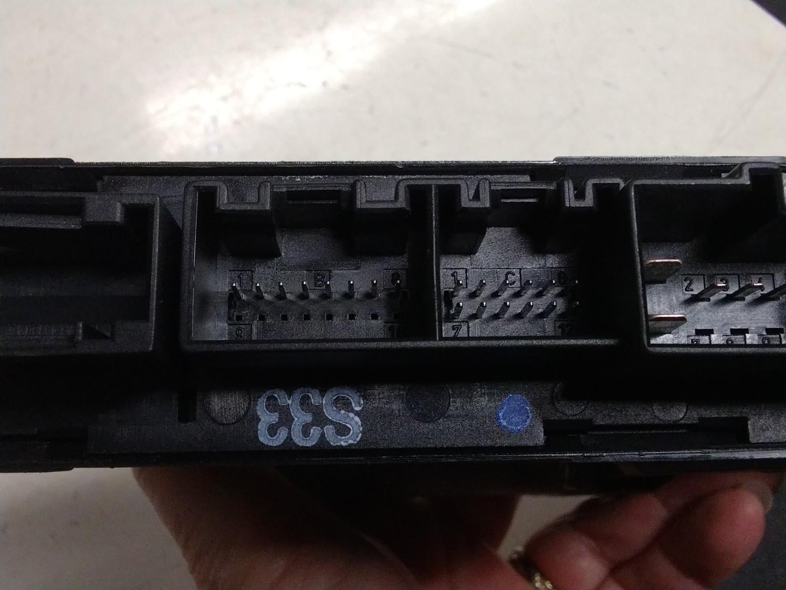 AUDI A4 B6 PASSENGER (N/S) REAR WINDOW MOTOR 8E0959801A