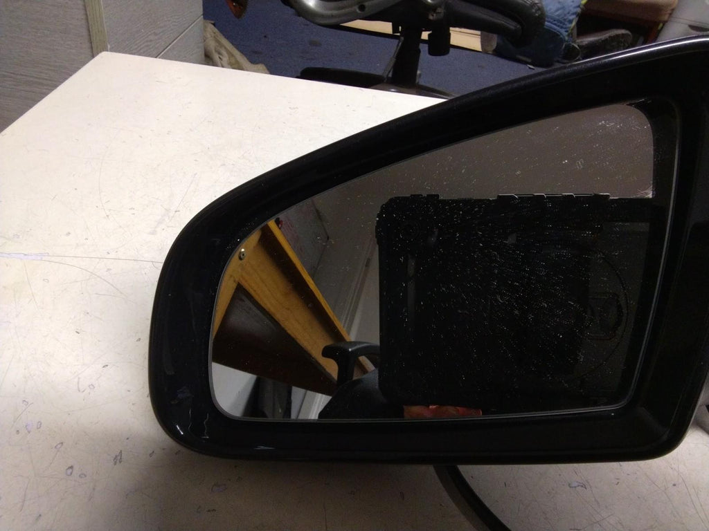 AUDI A4 B6 PASSENGER (N/S) WING MIRROR #010681