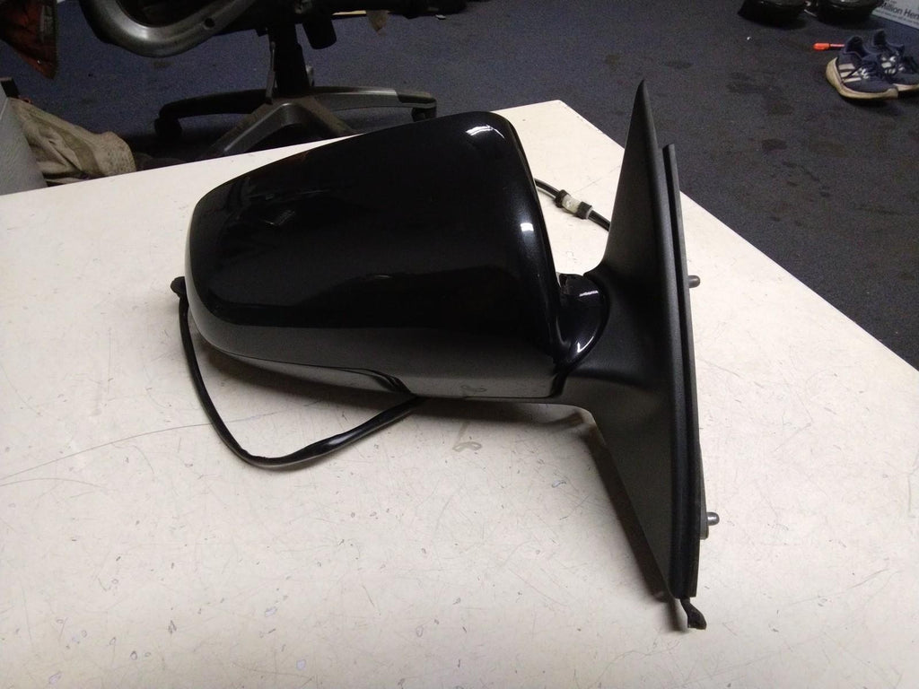 AUDI A4 B6 DRIVERS (O/S) WING MIRROR 010681