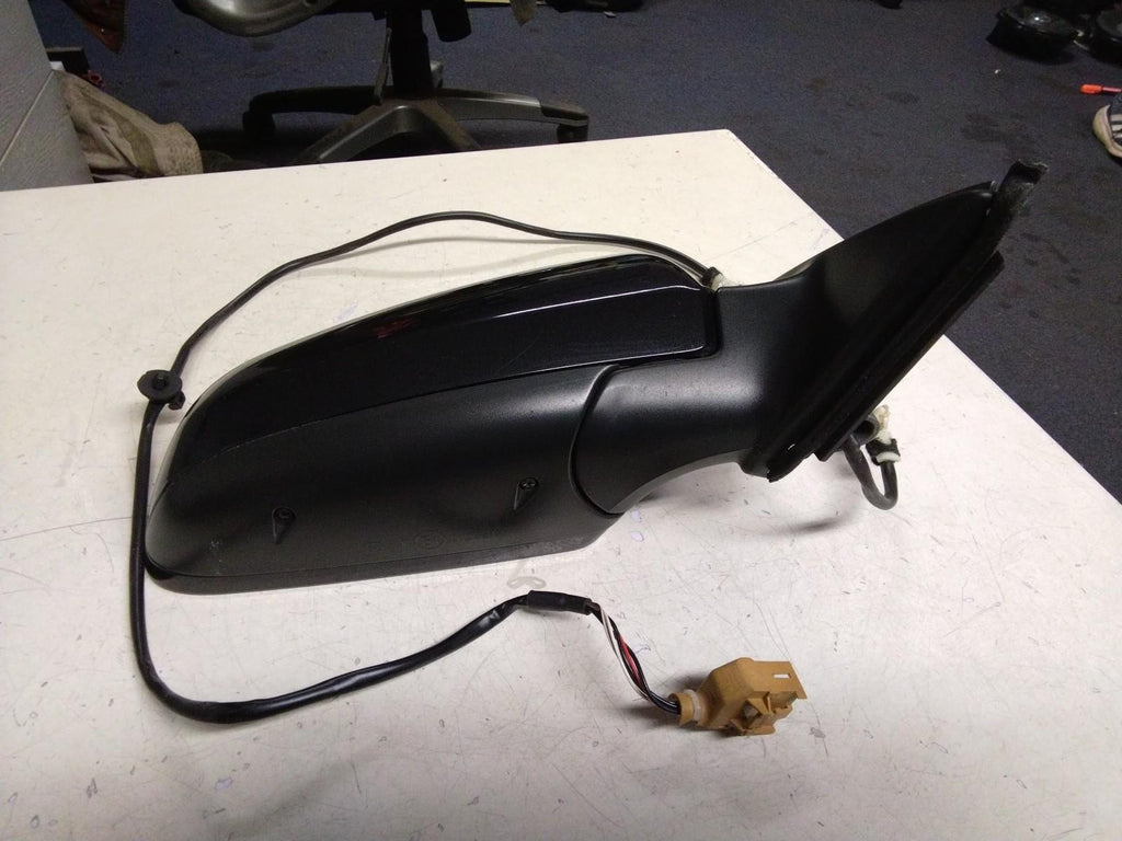 AUDI A4 B6 DRIVERS (O/S) WING MIRROR 010681