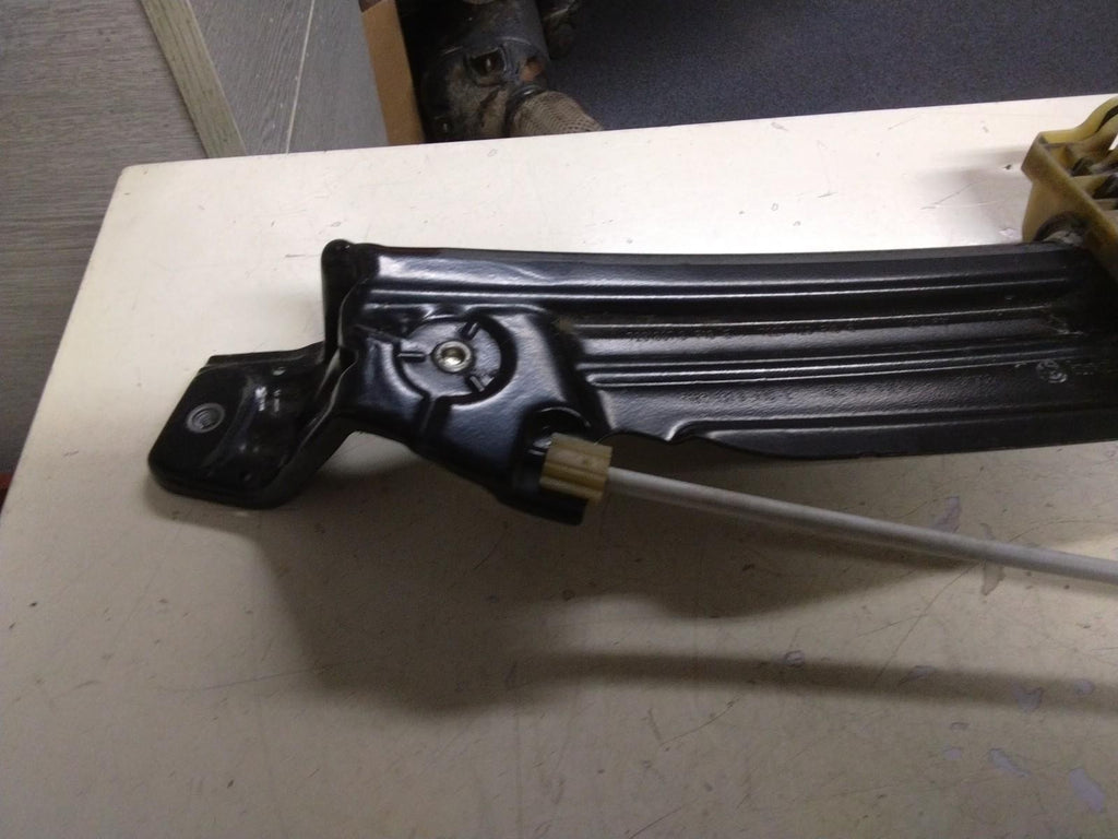 BMW F11, F10 5 SERIES PASSENGER (N/S) WINDOW REGULATOR AND MOTOR 7182111