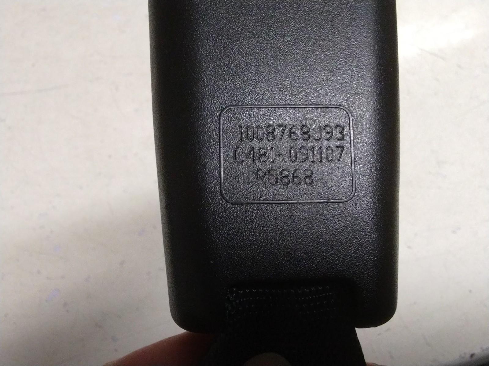 ALFA ROMEO GT CENTRE SEAT BELT RECEIVER 1008768