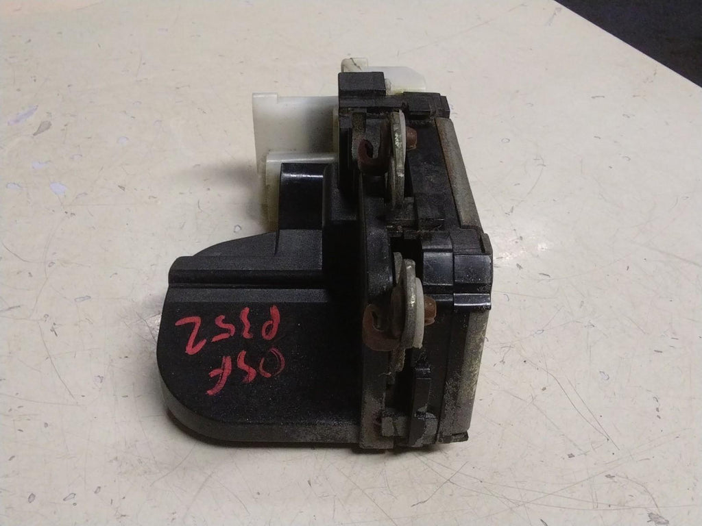 ALFA ROMEO GT DRIVERS (O/S) FRONT DOOR LOCK MECHANISM B792