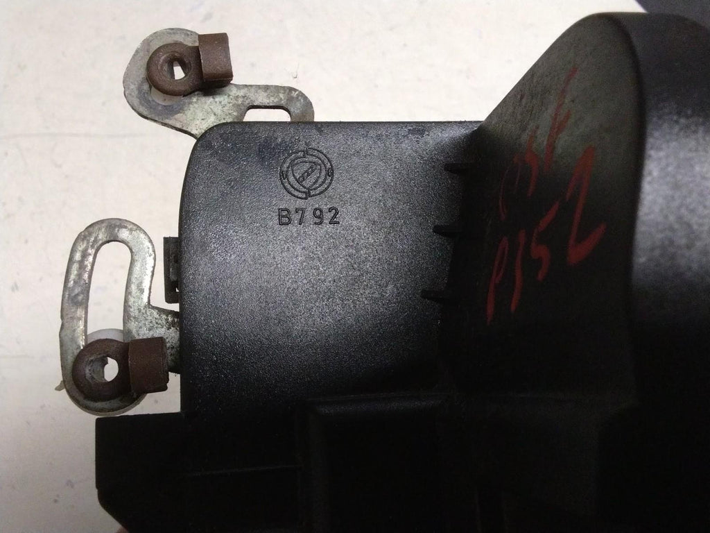 ALFA ROMEO GT DRIVERS (O/S) FRONT DOOR LOCK MECHANISM B792