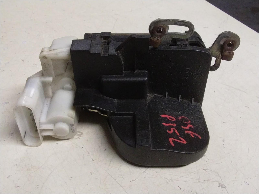 ALFA ROMEO GT DRIVERS (O/S) FRONT DOOR LOCK MECHANISM B792