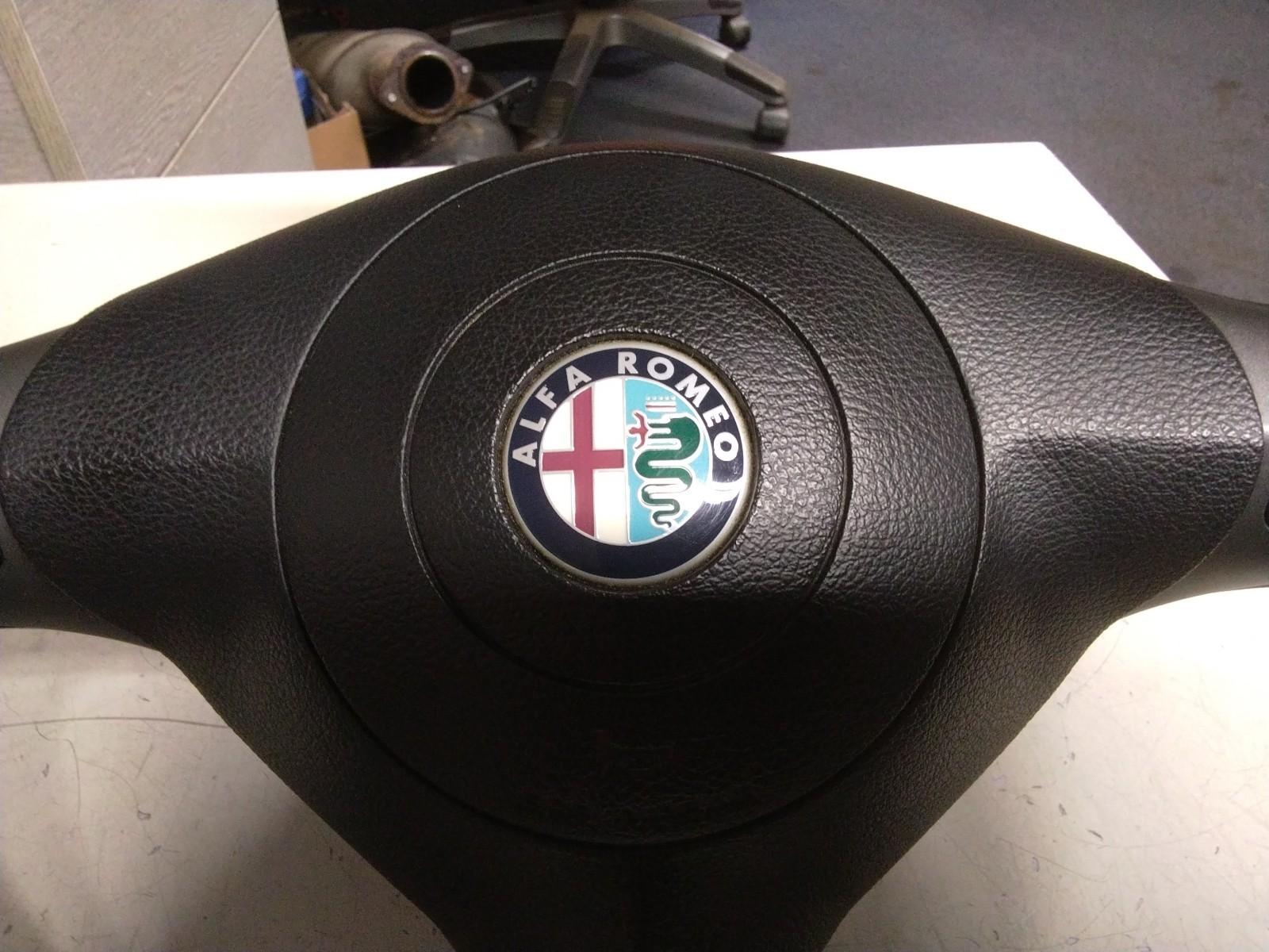 ALFA ROMEO GT COMPLETE STEERING WHEEL - MULTIFUNCTION #06015010