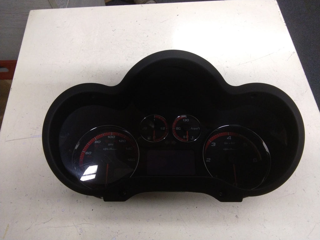 ALFA ROMEO GT INSTRUMENT CLUSTER WITH SPEEDOMETER #156075856