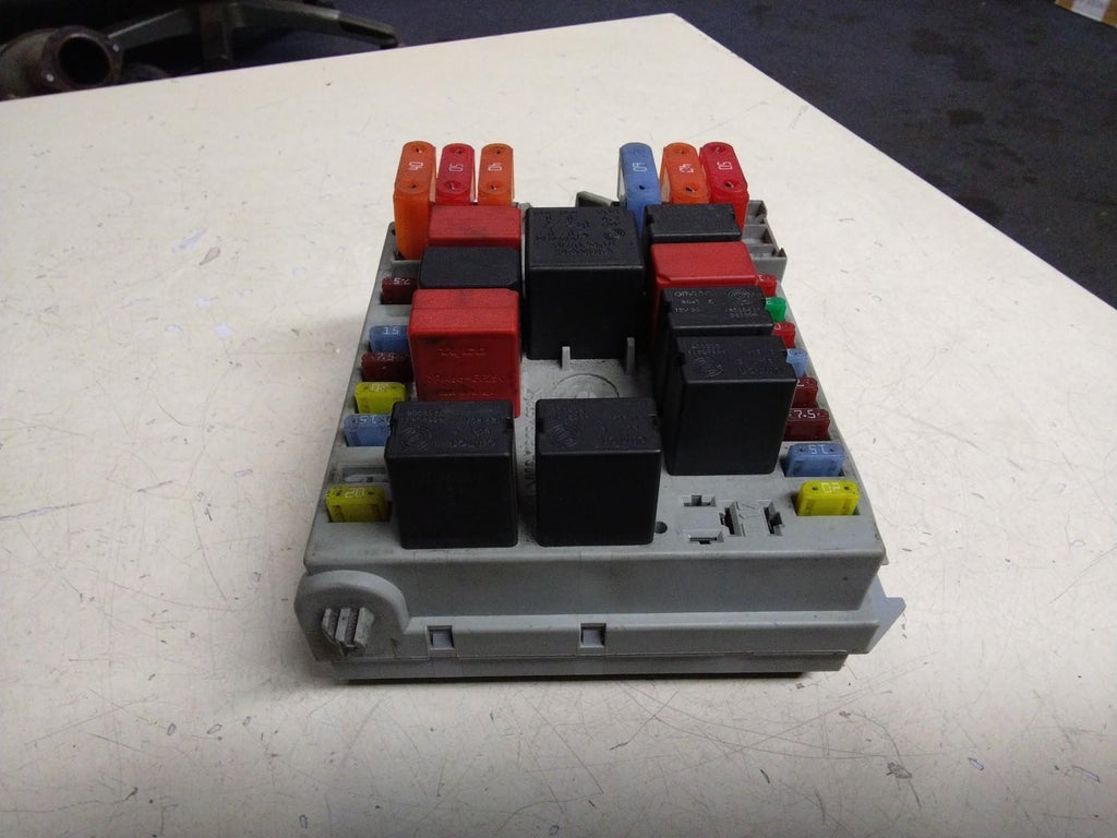 ALFA ROMEO GT DIESEL FUSE BOX WITH FUSES 51742420