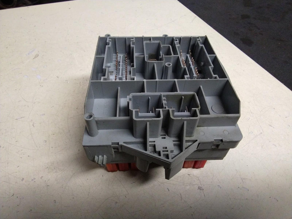 ALFA ROMEO GT DIESEL FUSE BOX WITH FUSES 51742420