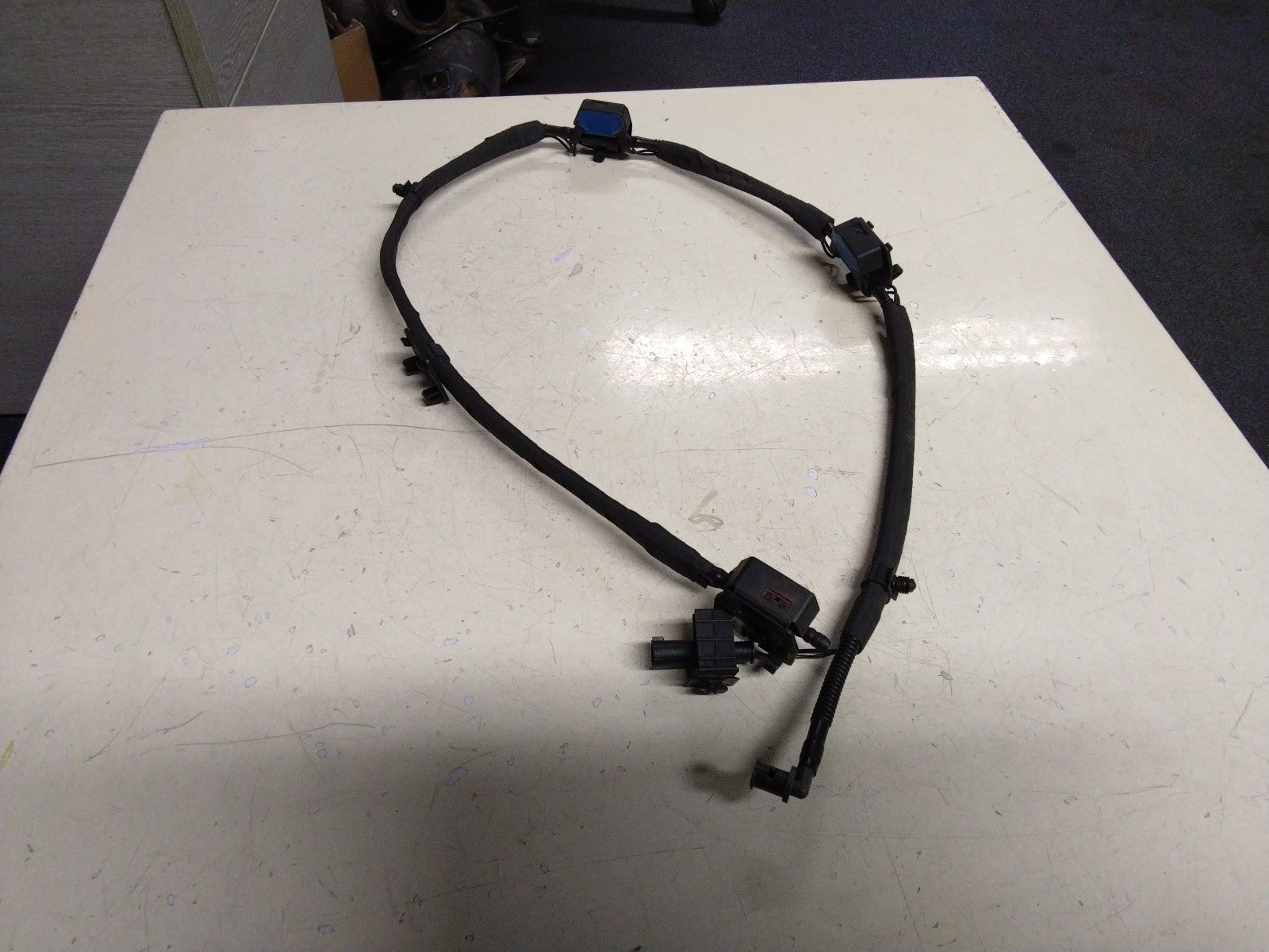BMW F11 5 SERIES WINDSCREEN WASHER NOZZLES AND PIPE