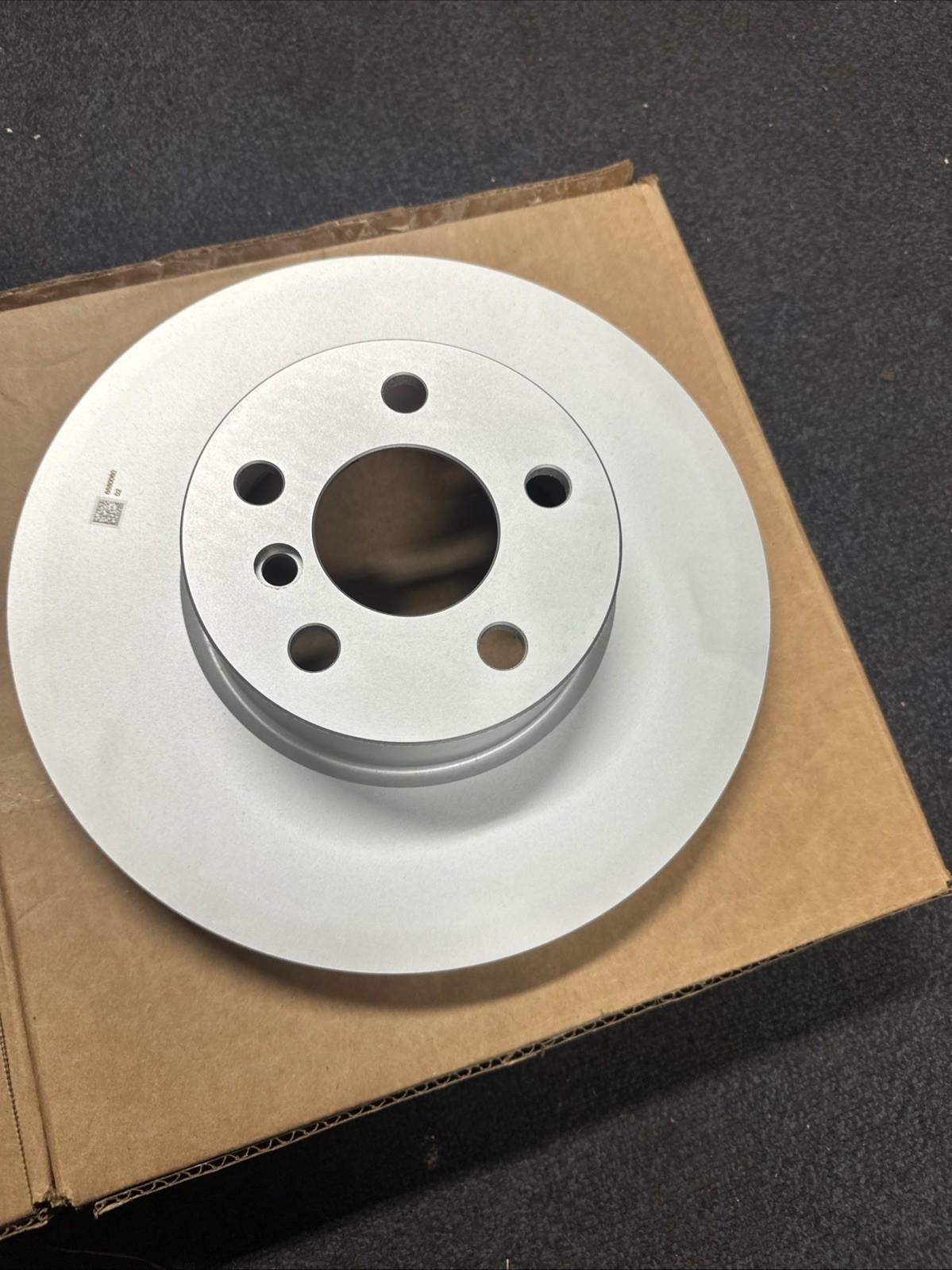 BMW G20/G42 2er/3er FRONT BRAKE DISC VENTILATED PAIR #34106880060