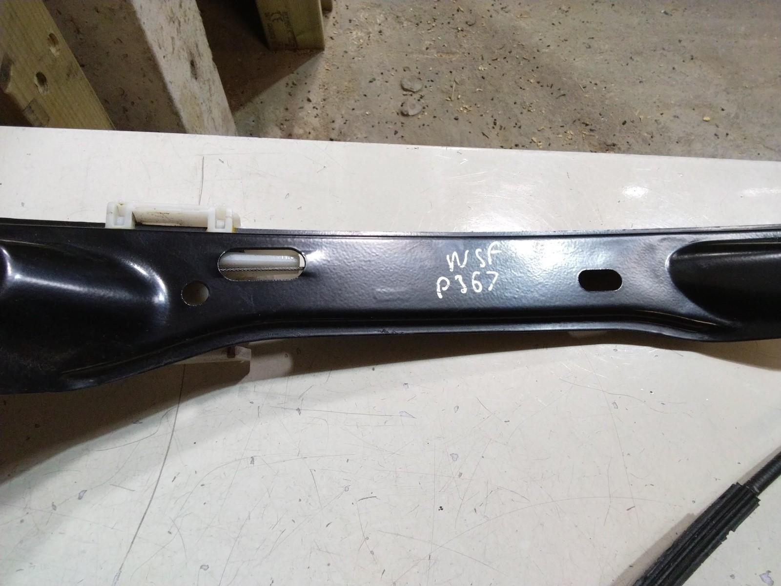BMW E84 X1 PASSENGER (N/S) FRONT WINDOW REGULATOR AND MOTOR 2990293